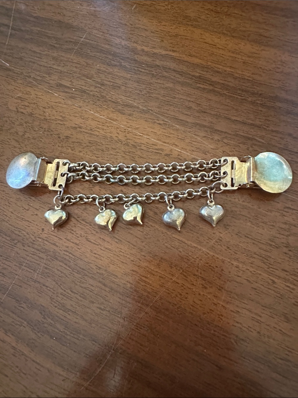Vintage Gold-Tone Puffy‎ Heart Charm Chain Sweater Clip